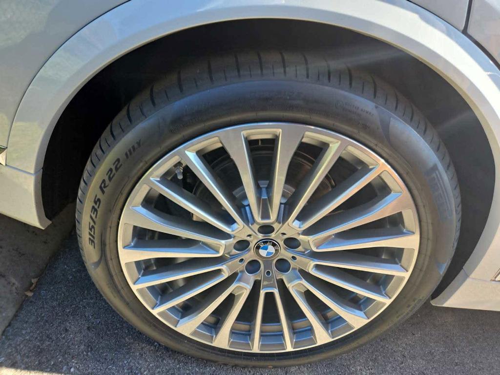 used 2026 BMW X7 car, priced at $98,735