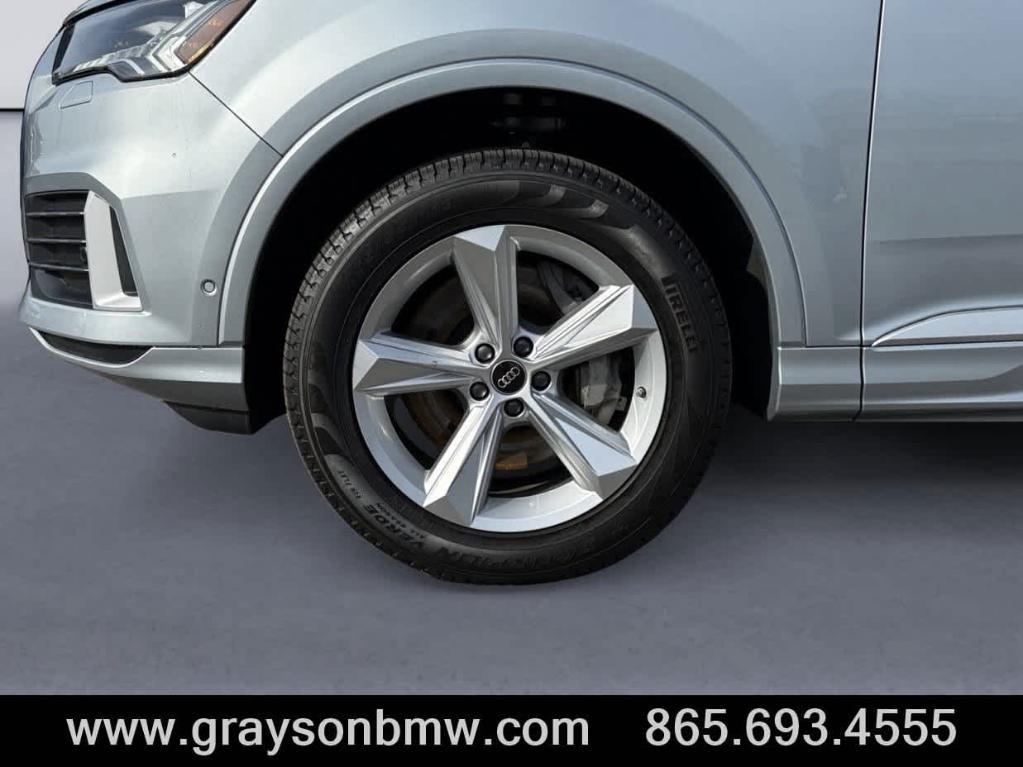 used 2024 Audi Q7 car, priced at $41,595