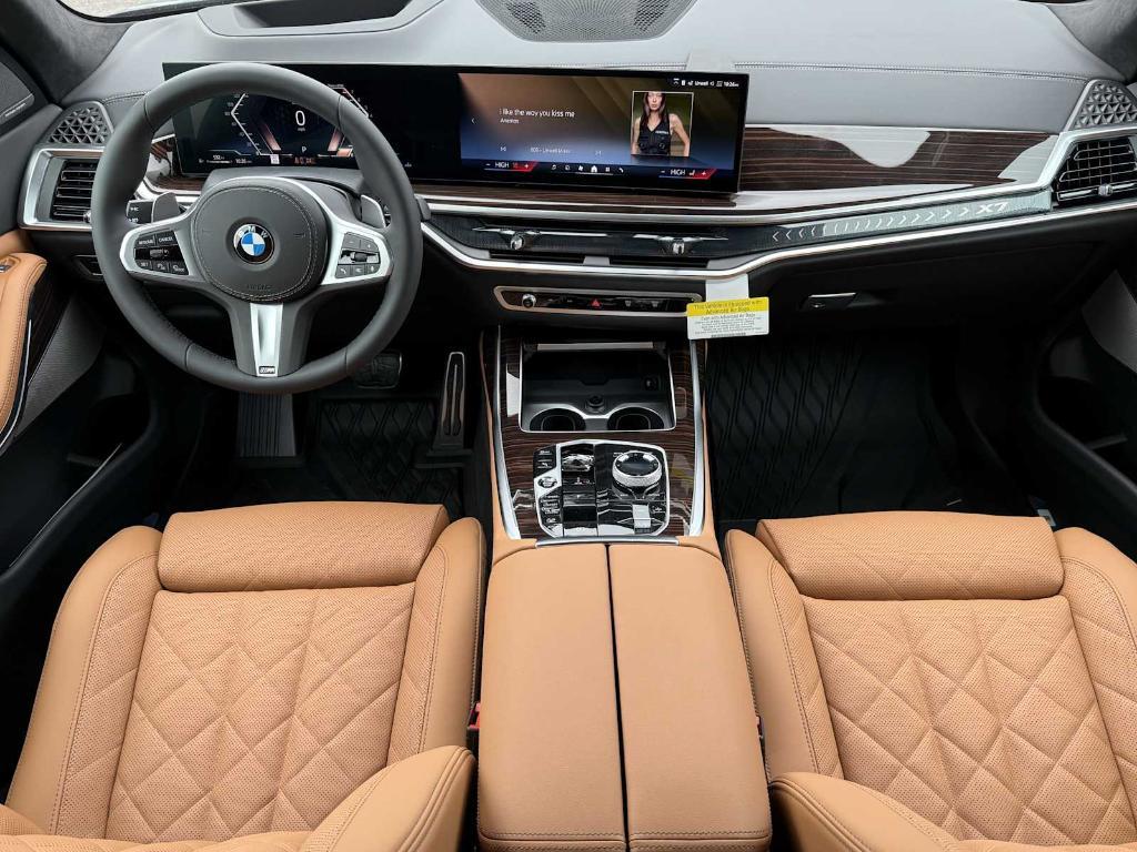 new 2026 BMW X7 car, priced at $104,605