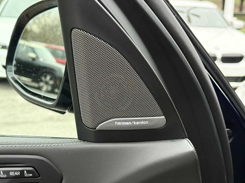 new 2026 BMW X7 car, priced at $104,605