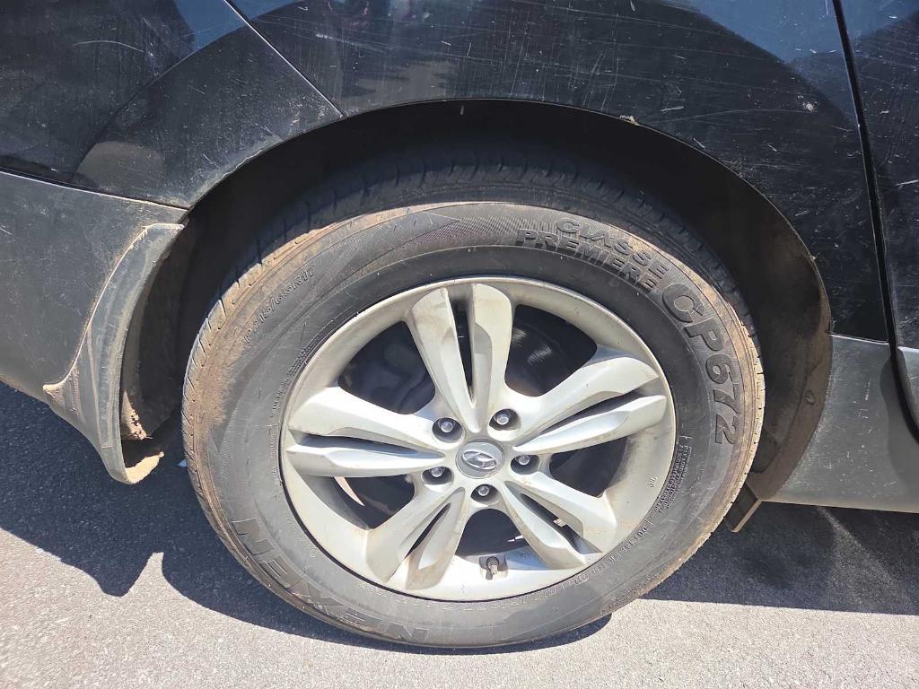 used 2011 Hyundai Tucson car, priced at $9,999