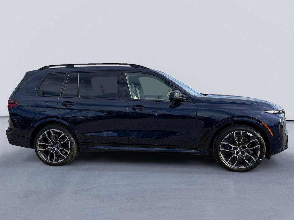 new 2026 BMW X7 car, priced at $125,505