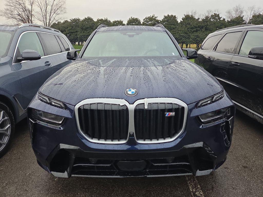 new 2026 BMW X7 car, priced at $125,505