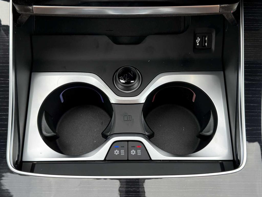 new 2026 BMW X7 car, priced at $96,035