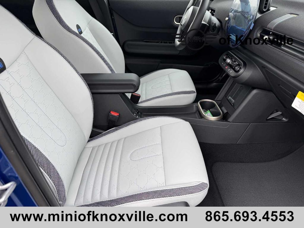 new 2025 MINI Hardtop car, priced at $38,810