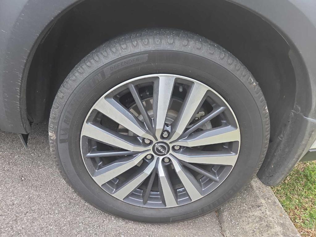 used 2022 Nissan Pathfinder car, priced at $28,495