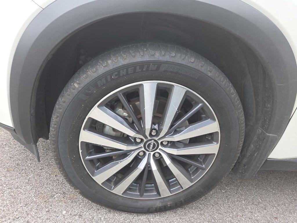 used 2022 Nissan Pathfinder car, priced at $28,495