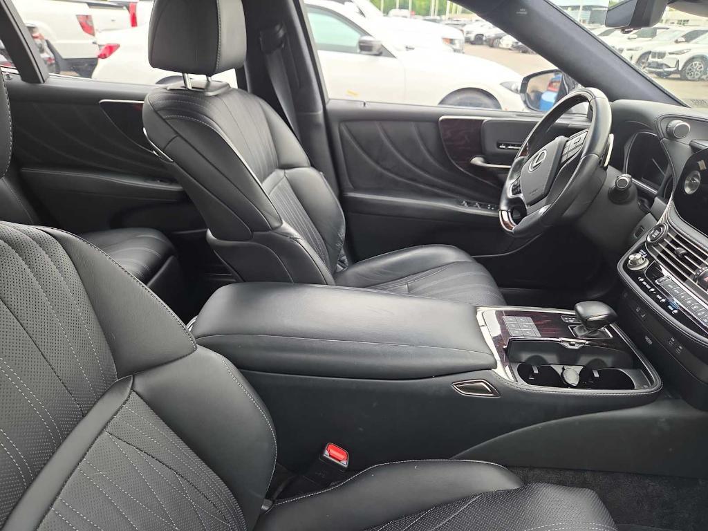 used 2023 Lexus LS 500 car