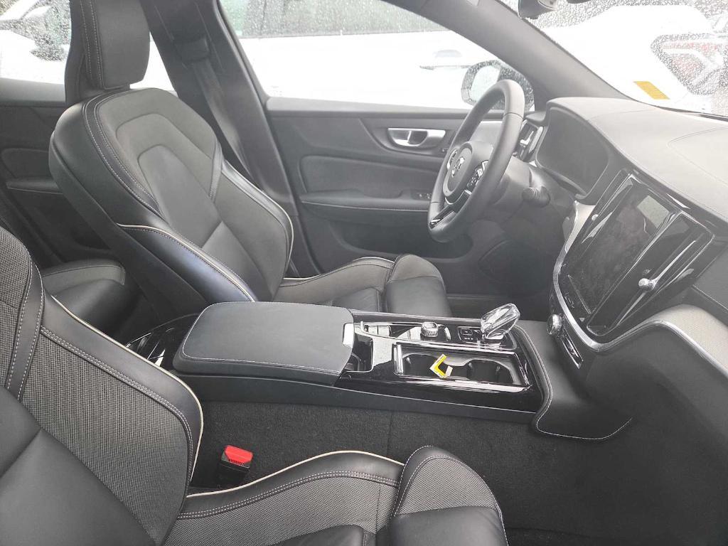 used 2024 Volvo S60 Recharge Plug-In Hybrid car, priced at $36,995