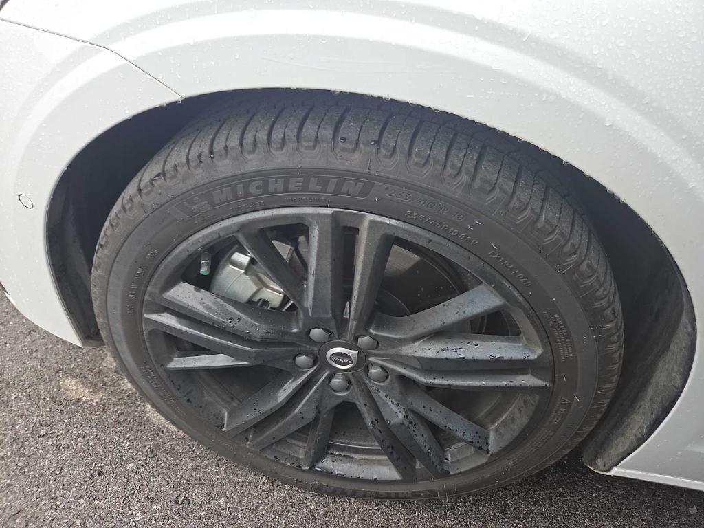 used 2024 Volvo S60 Recharge Plug-In Hybrid car, priced at $36,995