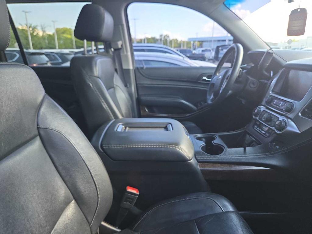 used 2017 Chevrolet Suburban car, priced at $19,995