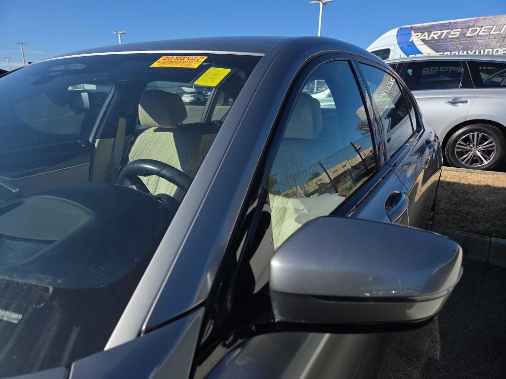 used 2020 BMW 750 car, priced at $38,495