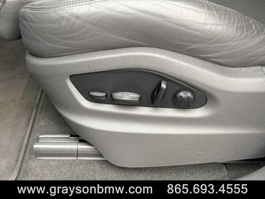 used 2022 Porsche Cayenne car, priced at $49,489