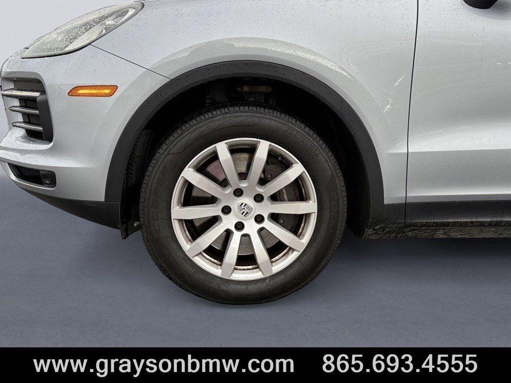 used 2022 Porsche Cayenne car, priced at $42,995