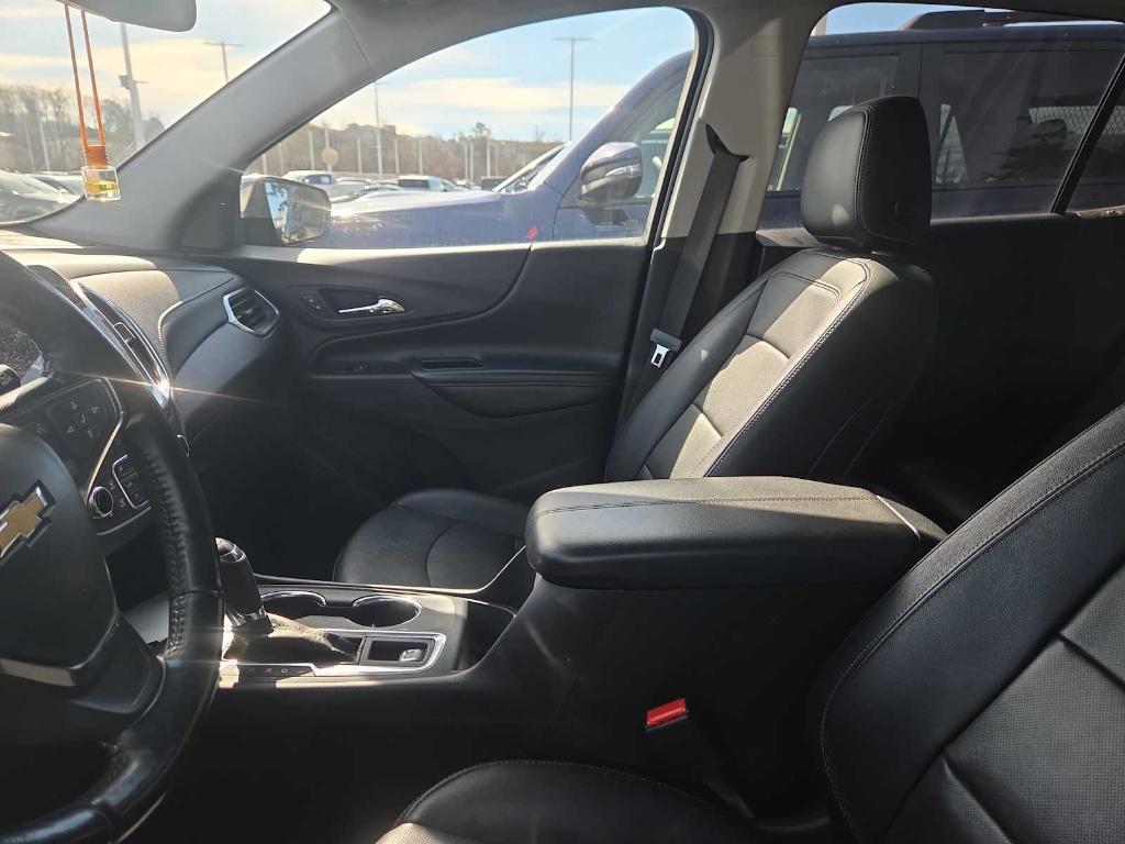 used 2020 Chevrolet Equinox car, priced at $19,613