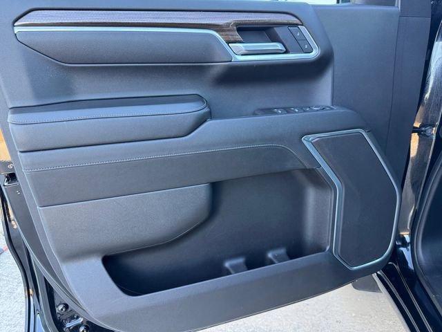 used 2025 Chevrolet Silverado 1500 car, priced at $35,993