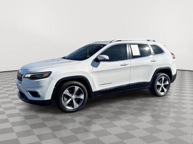 used 2020 Jeep Cherokee car, priced at $15,033