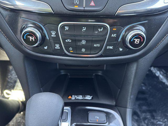 used 2023 Chevrolet Equinox car, priced at $29,015