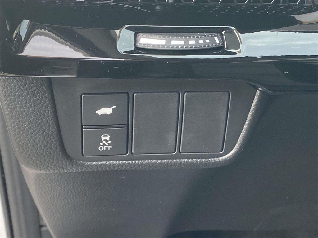 used 2025 Honda CR-V car, priced at $33,469