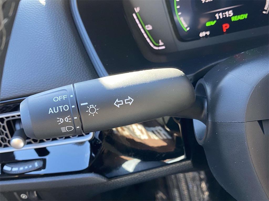 new 2026 Honda Civic Hybrid car, priced at $33,945