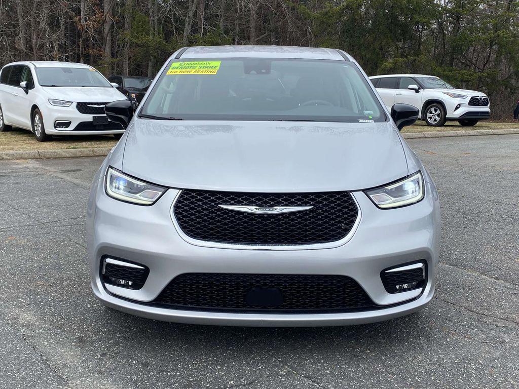 used 2024 Chrysler Pacifica car, priced at $28,775