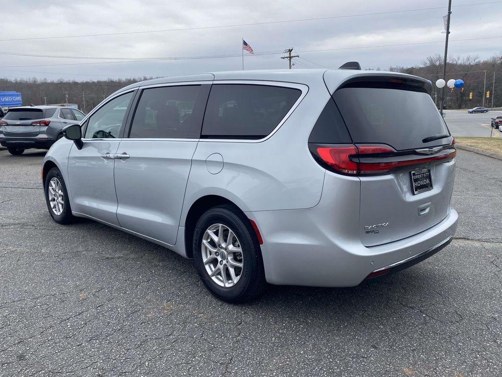 used 2024 Chrysler Pacifica car, priced at $28,775