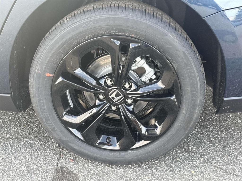 new 2025 Honda Accord car, priced at $31,755