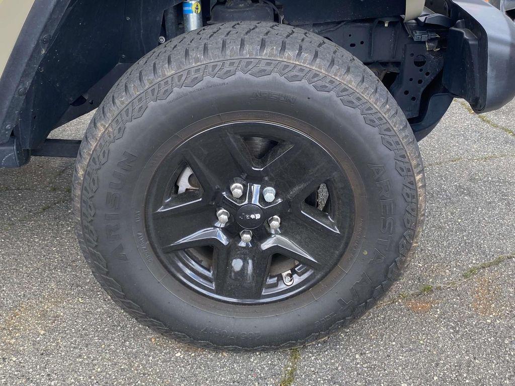 used 2020 Jeep Gladiator car, priced at $26,471