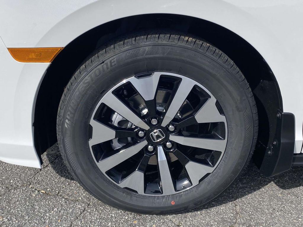 new 2026 Honda Odyssey car, priced at $44,745