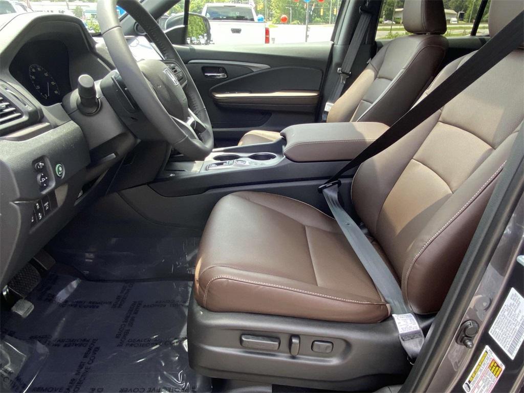 new 2025 Honda Ridgeline car, priced at $44,430