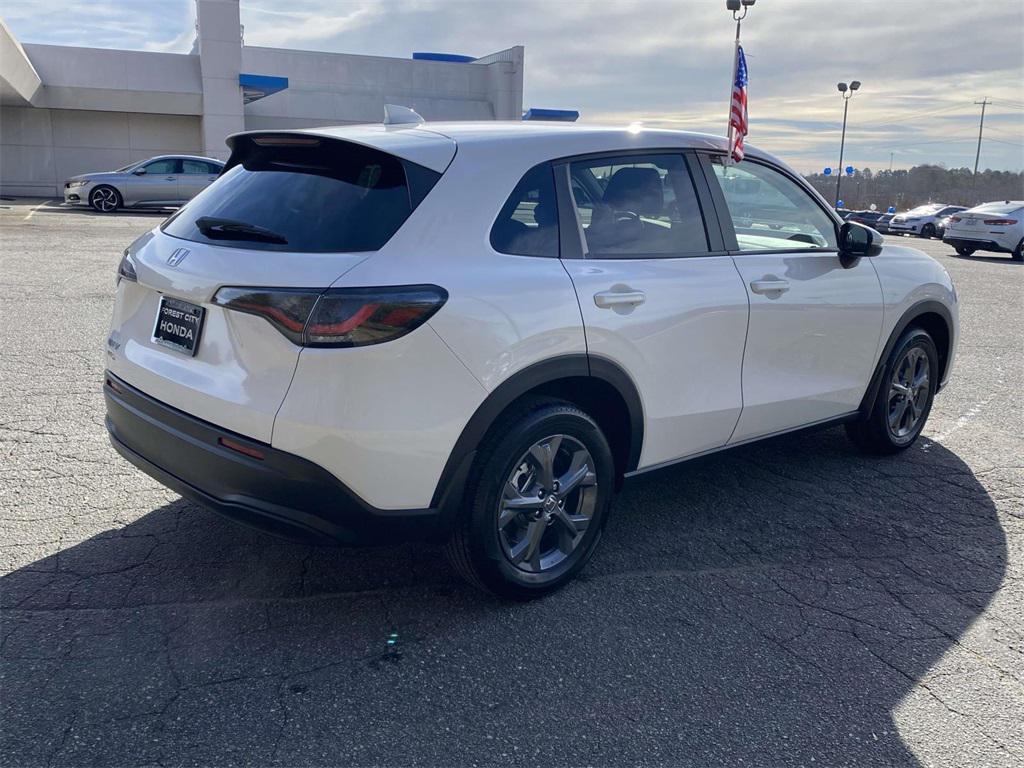 new 2026 Honda HR-V car, priced at $28,105