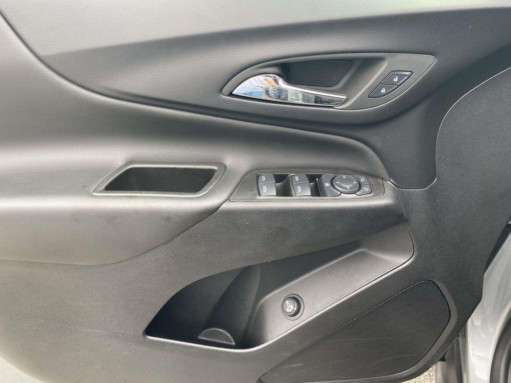 used 2024 Chevrolet Equinox car, priced at $24,414