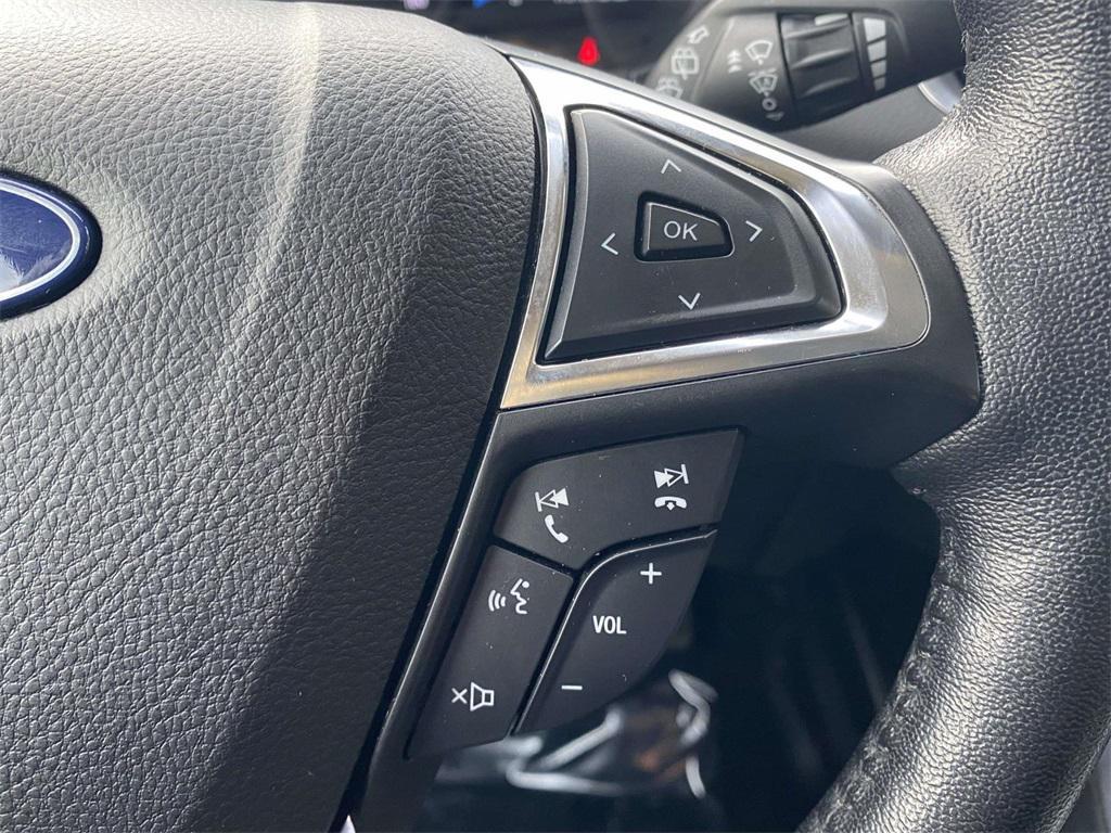 used 2022 Ford Edge car, priced at $22,654