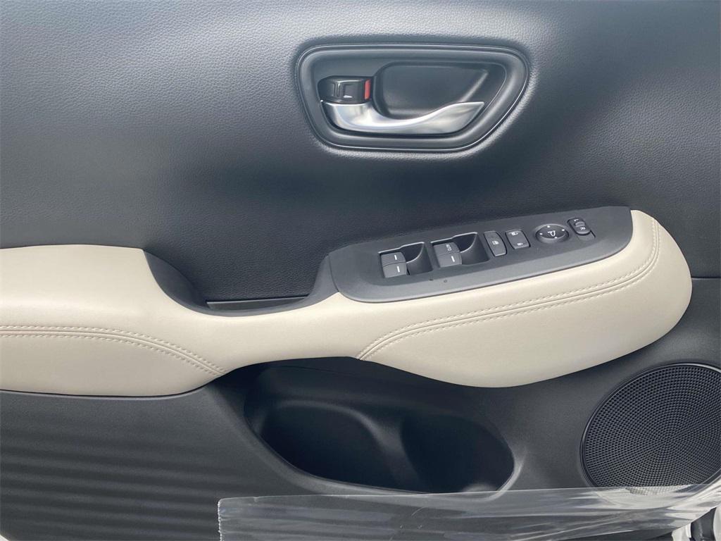 new 2026 Honda HR-V car, priced at $29,605