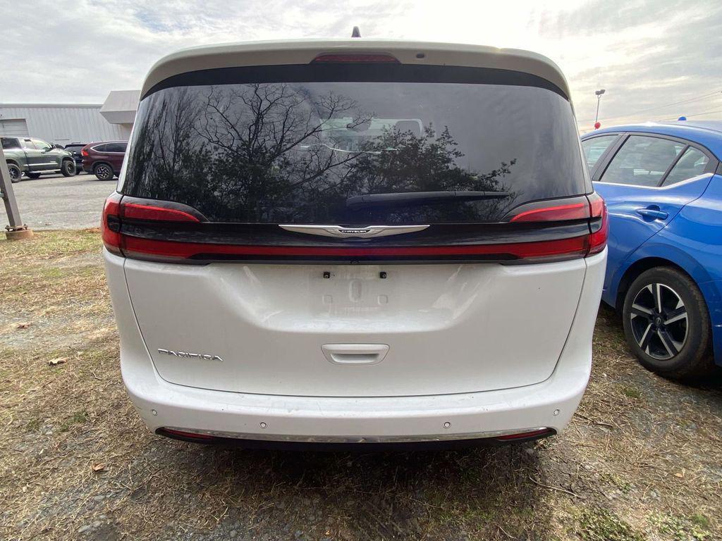 used 2023 Chrysler Pacifica car, priced at $27,521