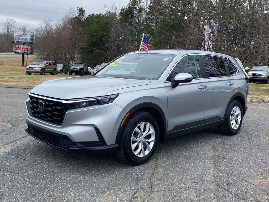 used 2025 Honda CR-V car, priced at $31,776
