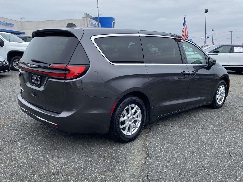 used 2023 Chrysler Pacifica car, priced at $26,567