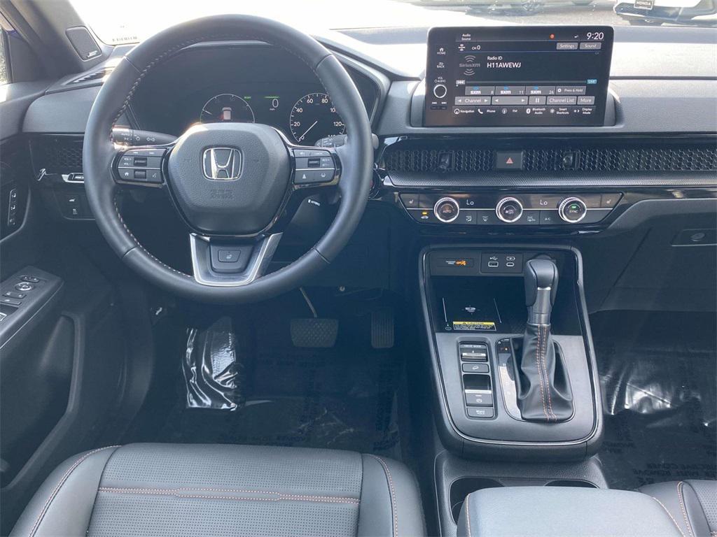 used 2025 Honda CR-V Hybrid car, priced at $39,957