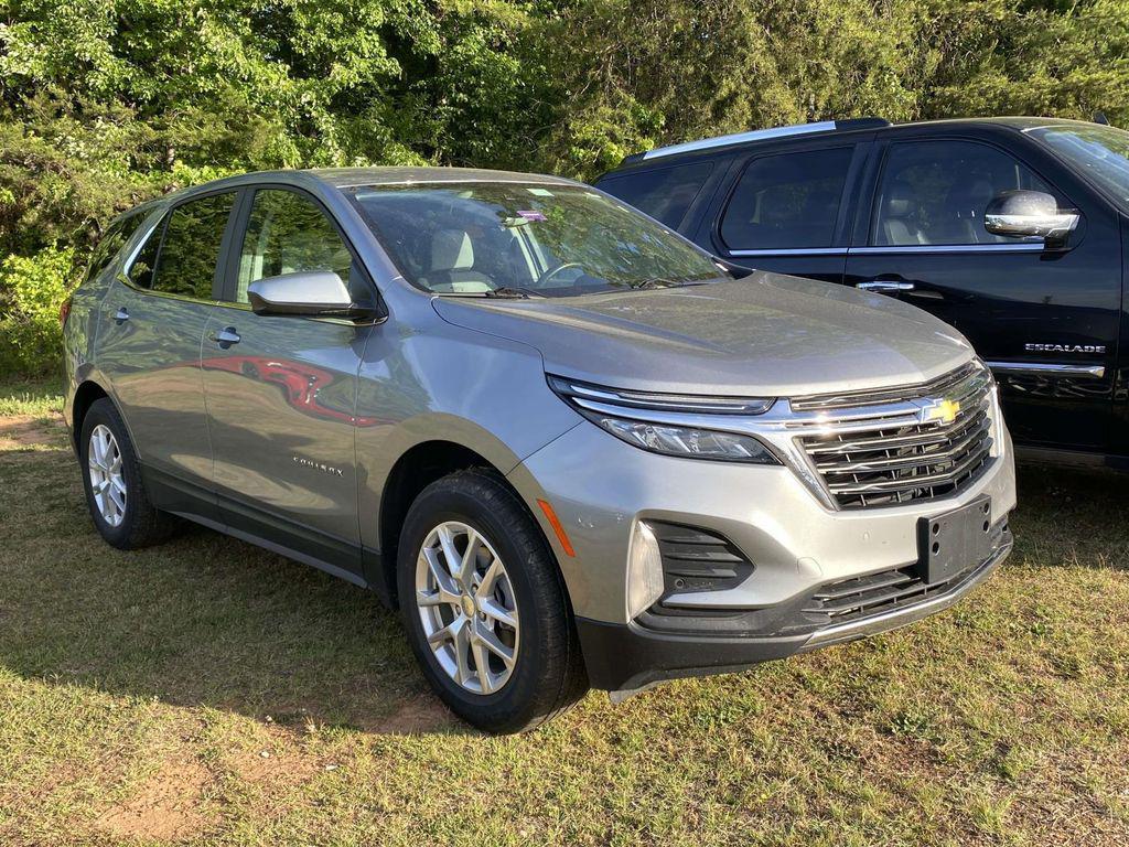 used 2024 Chevrolet Equinox car, priced at $26,548