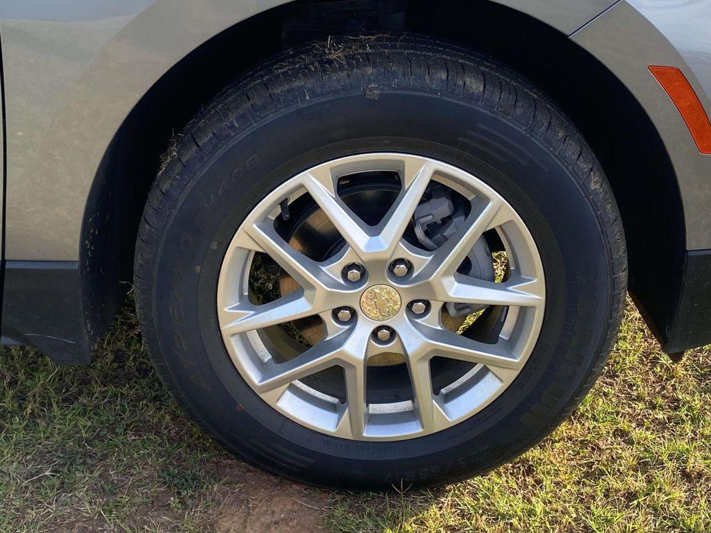 used 2024 Chevrolet Equinox car, priced at $26,548