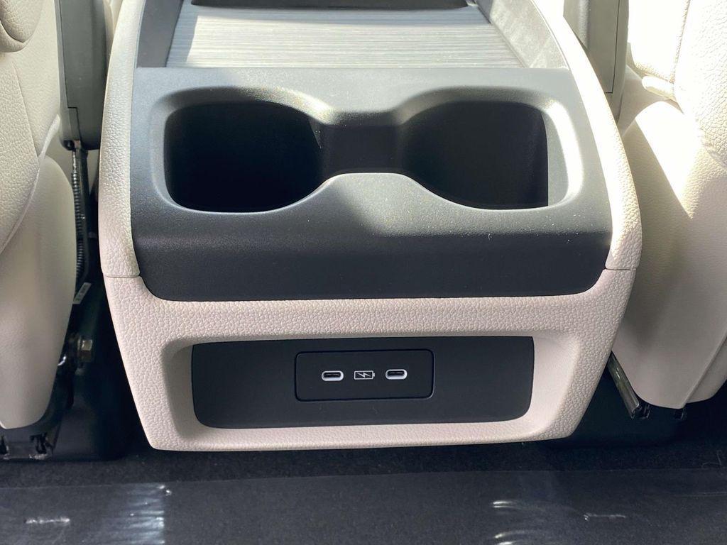 new 2026 Honda Odyssey car, priced at $44,745