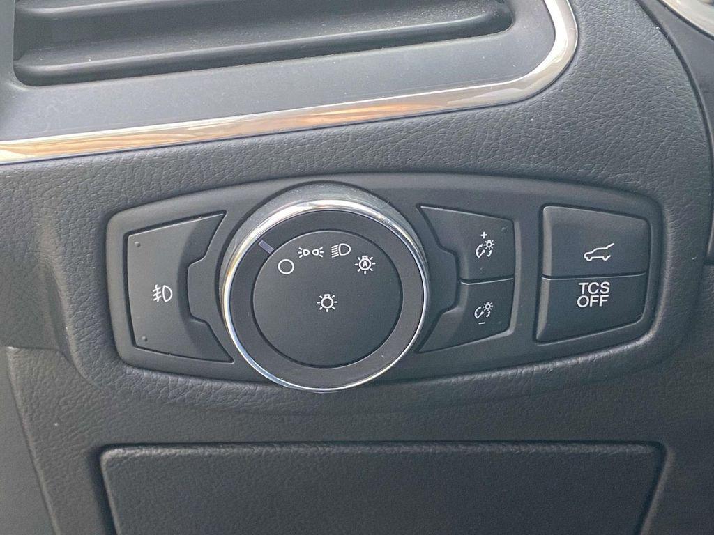 used 2019 Ford Edge car, priced at $18,166