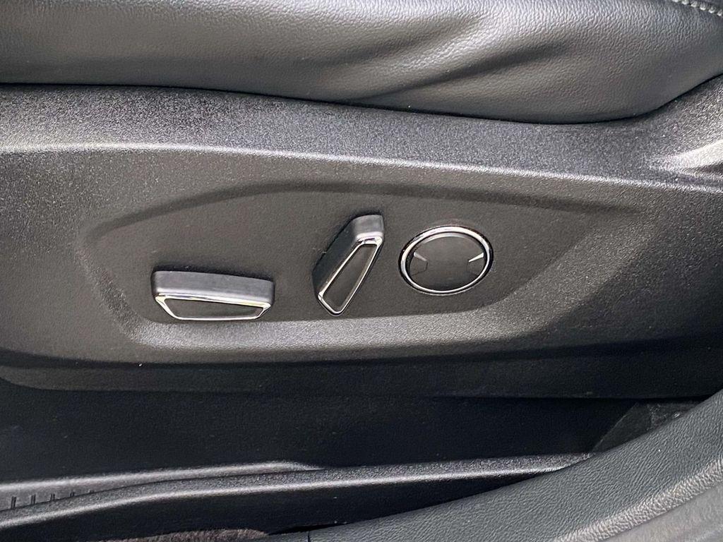 used 2019 Ford Edge car, priced at $18,166