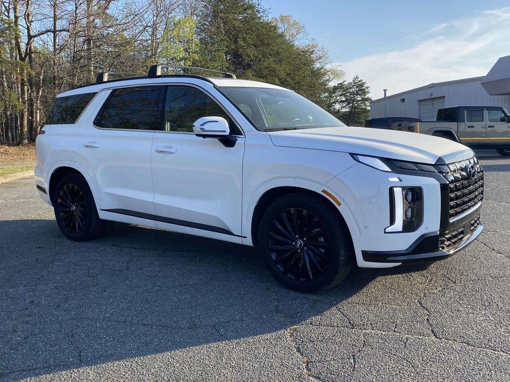 used 2025 Hyundai Palisade car, priced at $48,554