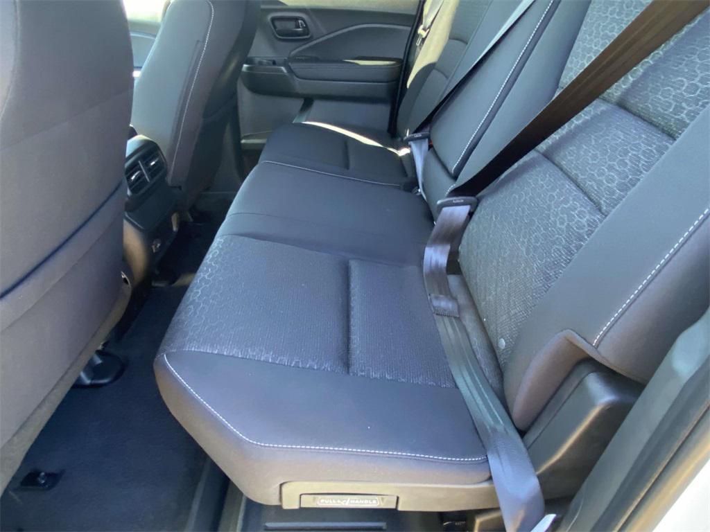 new 2025 Honda Ridgeline car, priced at $43,955