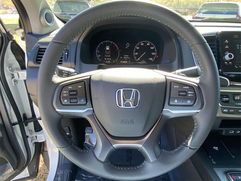 new 2025 Honda Ridgeline car, priced at $43,955