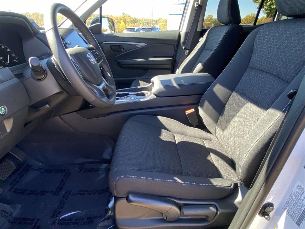 new 2025 Honda Ridgeline car, priced at $43,955