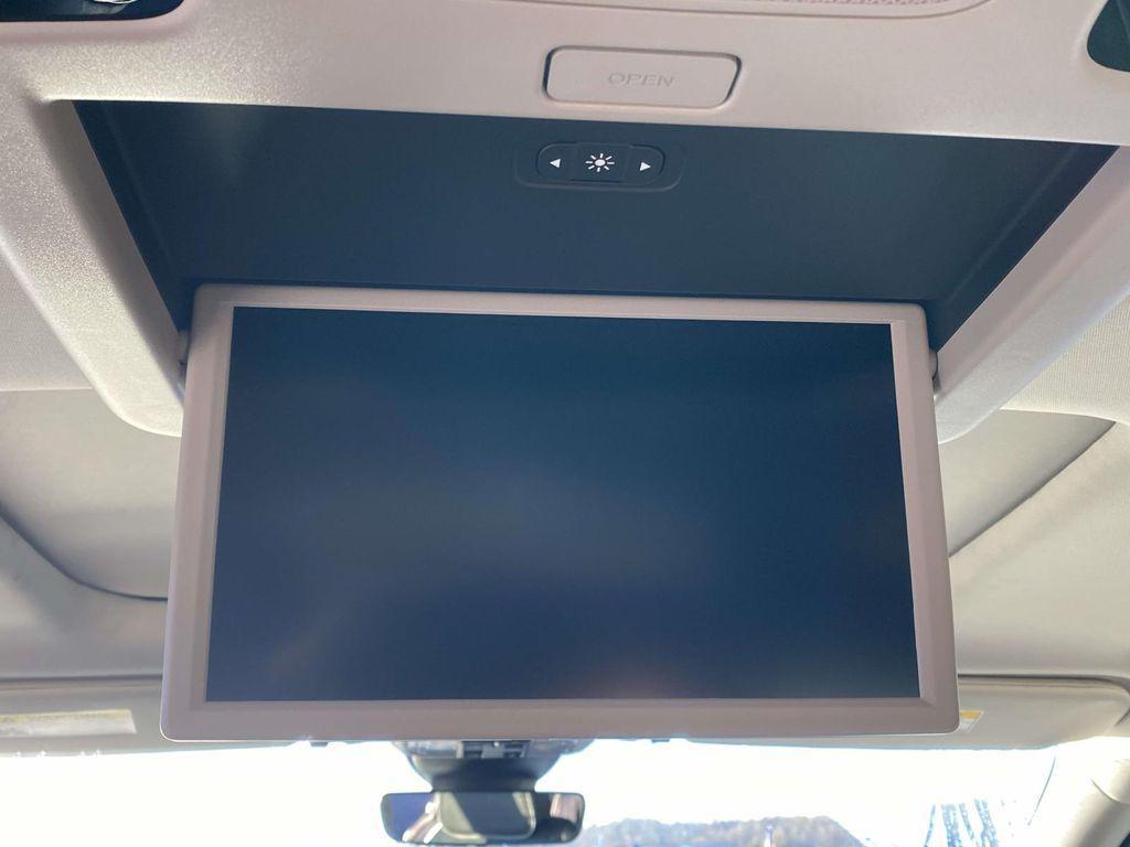 used 2025 Honda Odyssey car, priced at $43,283