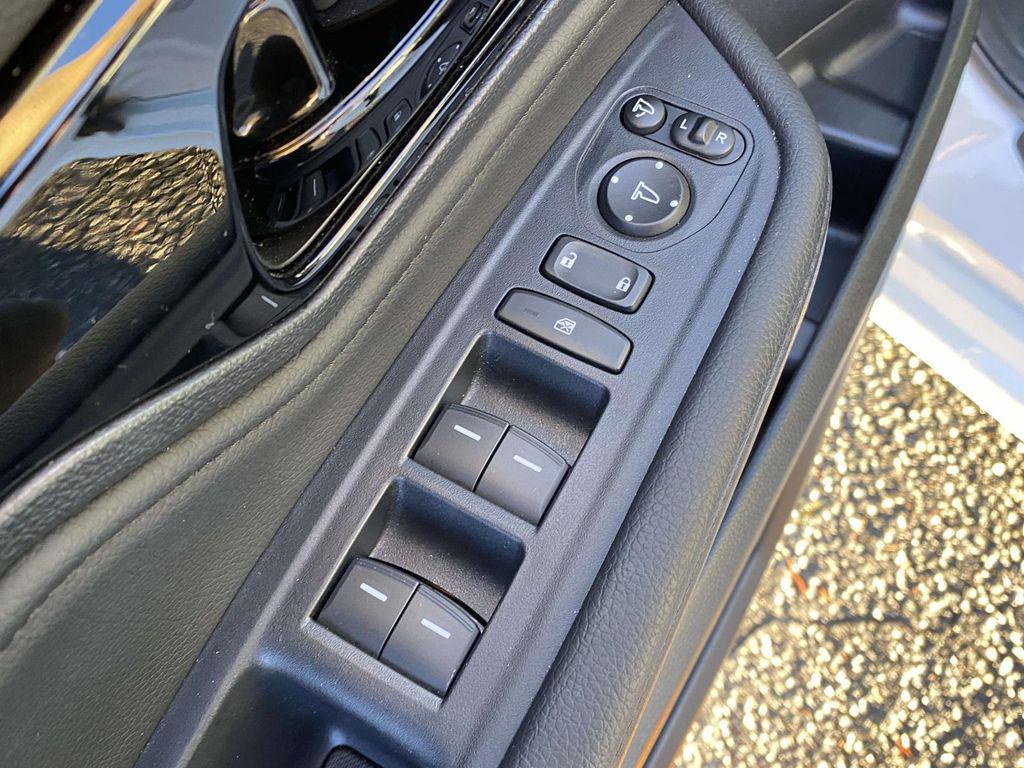 used 2025 Honda Odyssey car, priced at $43,283