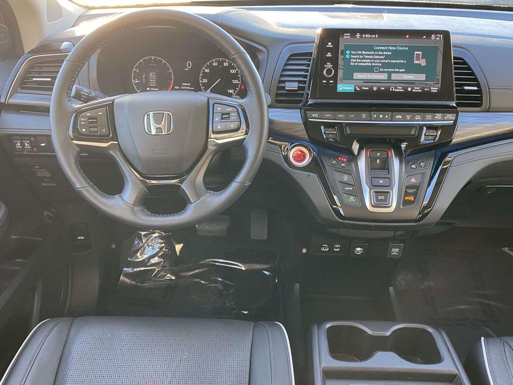 used 2025 Honda Odyssey car, priced at $43,283